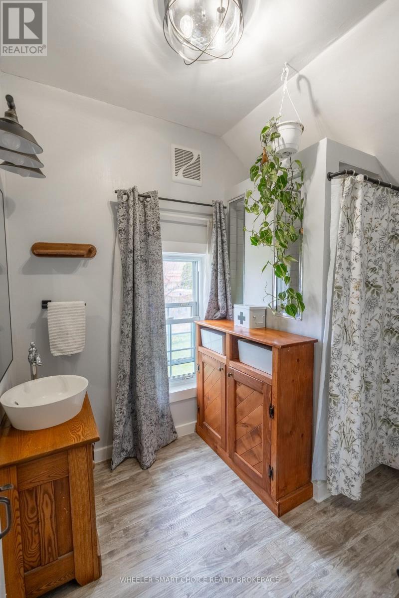 15338 COLONIAL DRIVE - 23