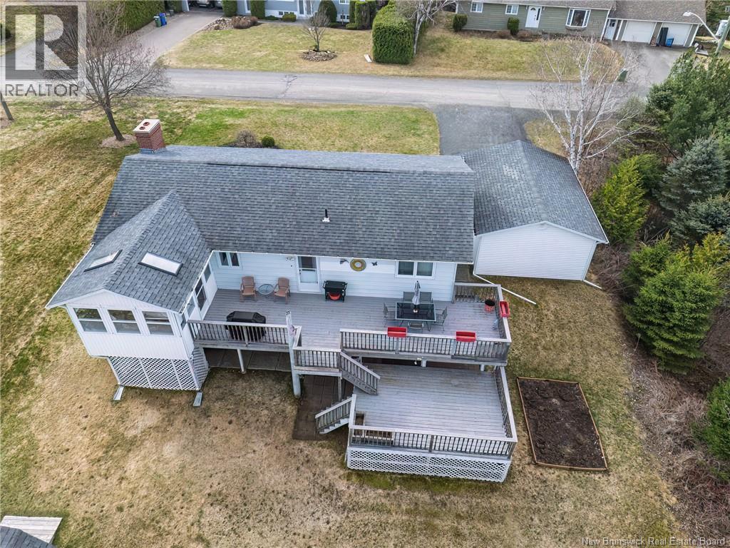 92 Hillcrest Drive - 6