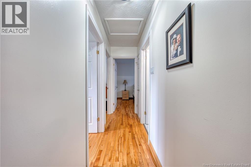 92 Hillcrest Drive - 27