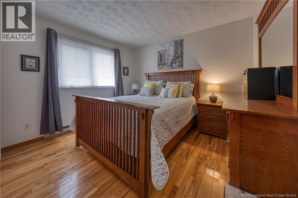 92 Hillcrest Drive - 32