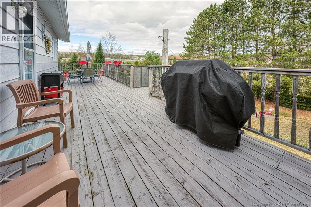 92 Hillcrest Drive - 50