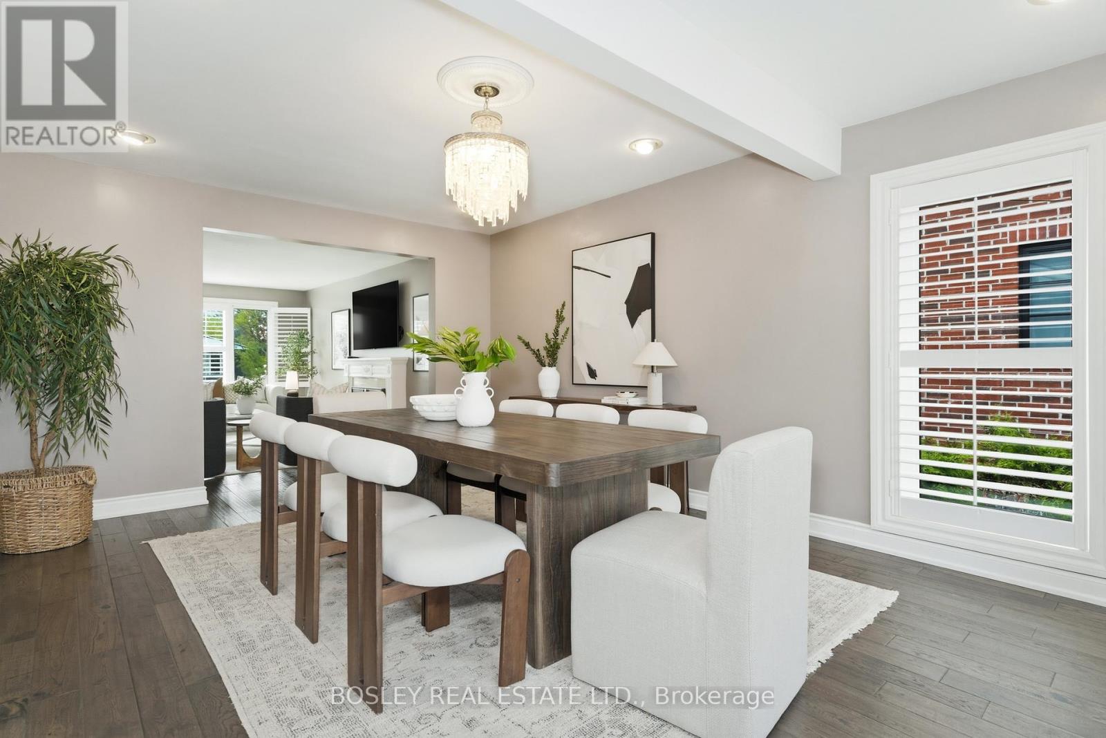 18 TETBURY CRESCENT - 8