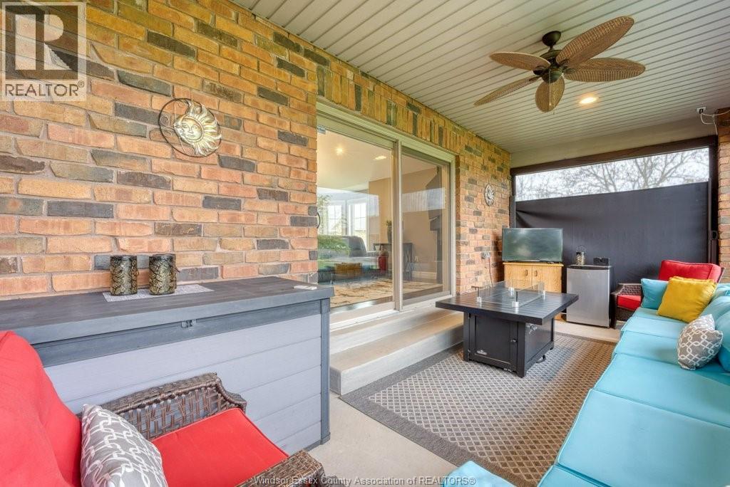 702 Commisso CRESCENT, LaSalle, Ontario, N9H0C8 — Photo 26