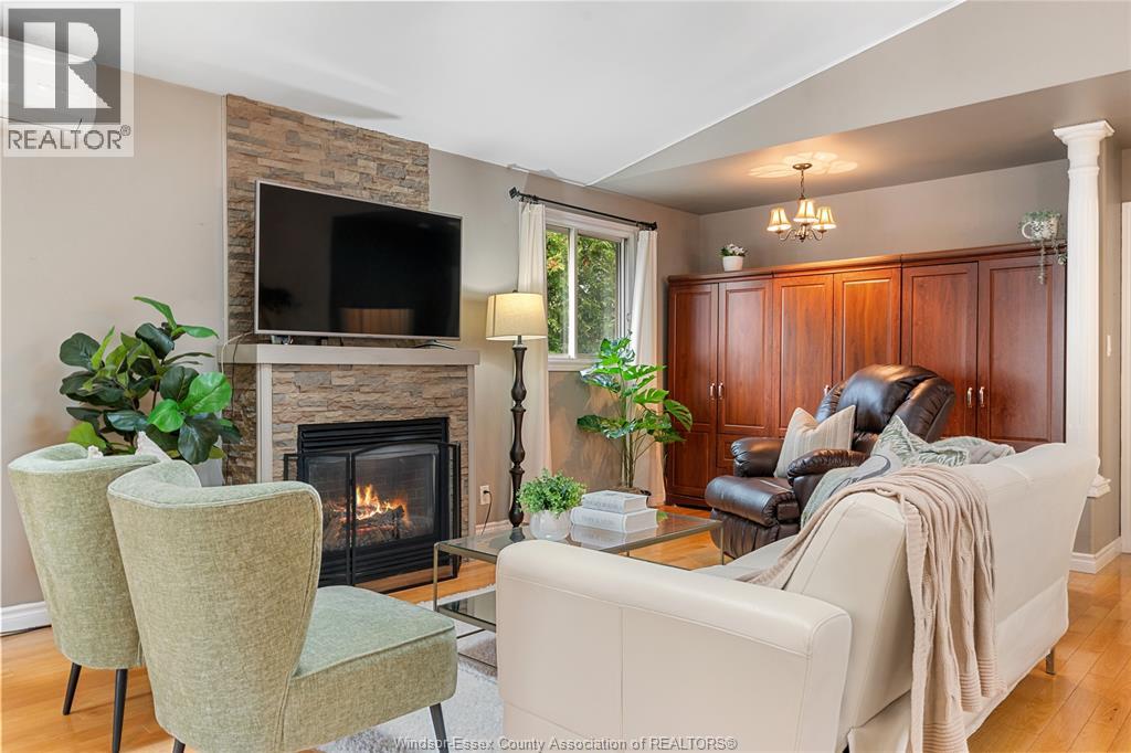 145 LANGTRY, Essex, Ontario, N8M1H1 — Photo 14