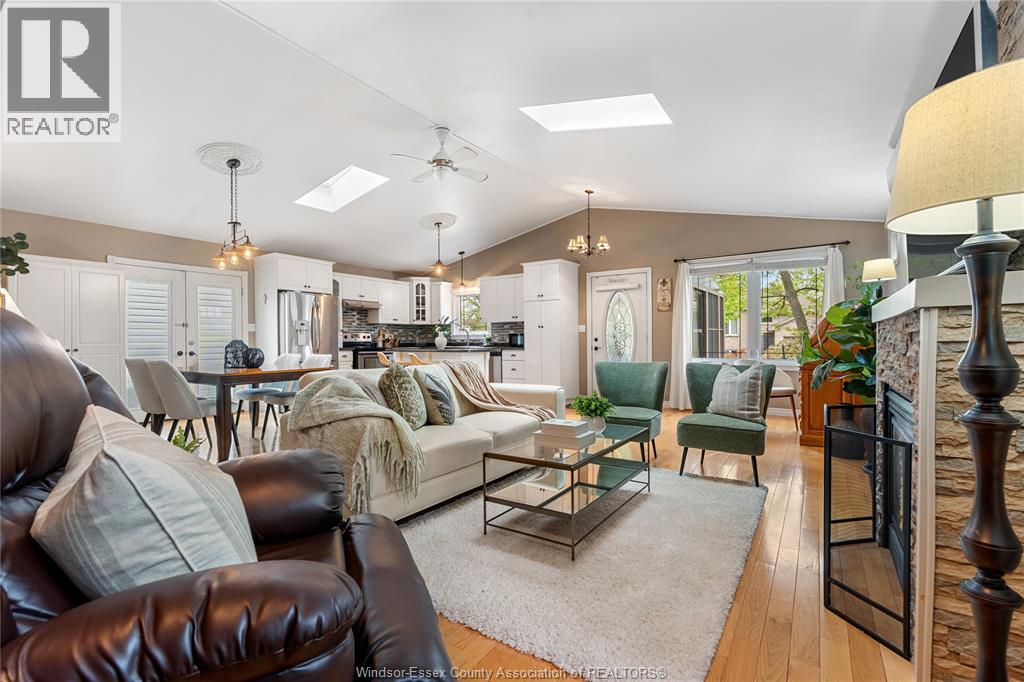 145 LANGTRY, Essex, Ontario, N8M1H1 — Photo 15