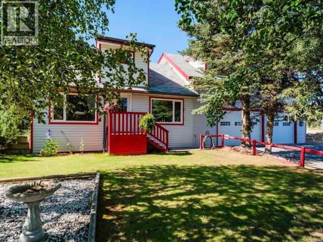 2001 CENTENNIAL STREET, Whitehorse — photo 2