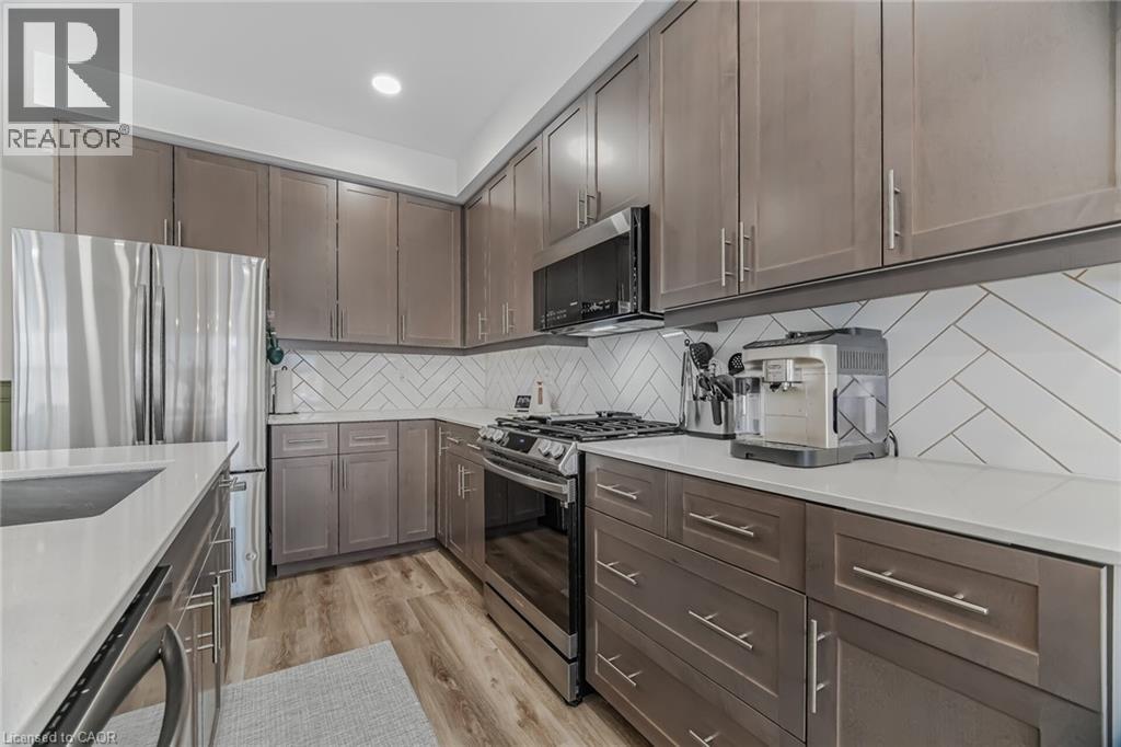38 LADD Avenue - 9