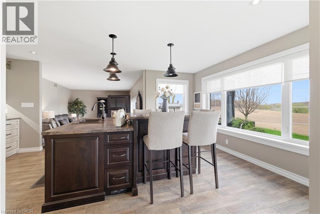 890 PERKIN Crescent, Listowel, Ontario, N4W3R8 — Photo 15