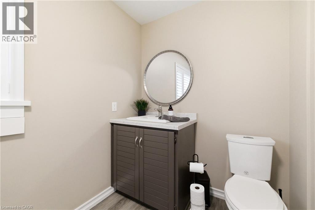 890 PERKIN Crescent, Listowel, Ontario, N4W3R8 — Photo 33