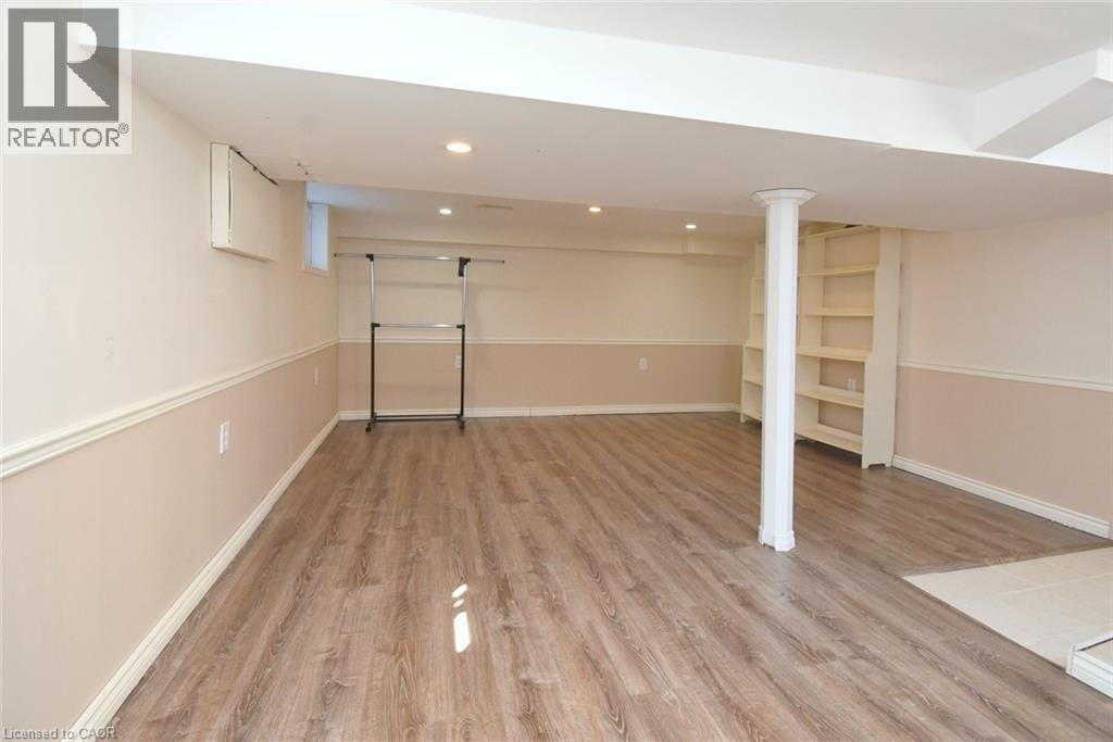 7 CAIRNS Avenue, Dundas, Ontario, L9H1G2 — Photo 31