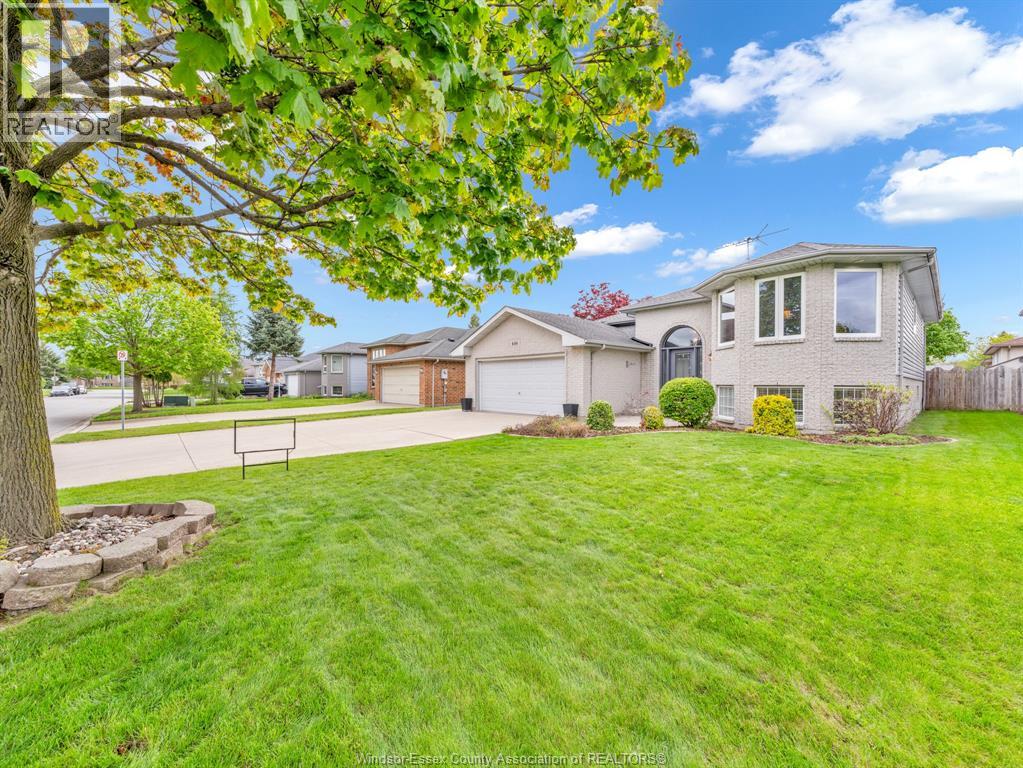 446 BRIAR RIDGE AVENUE, Amherstburg, Ontario, N9V3W9 — Photo 4