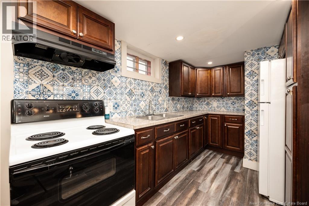 89 Mount Royal Boulevard - 28