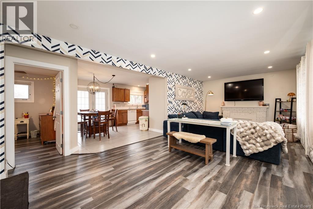 89 Mount Royal Boulevard - Image 3