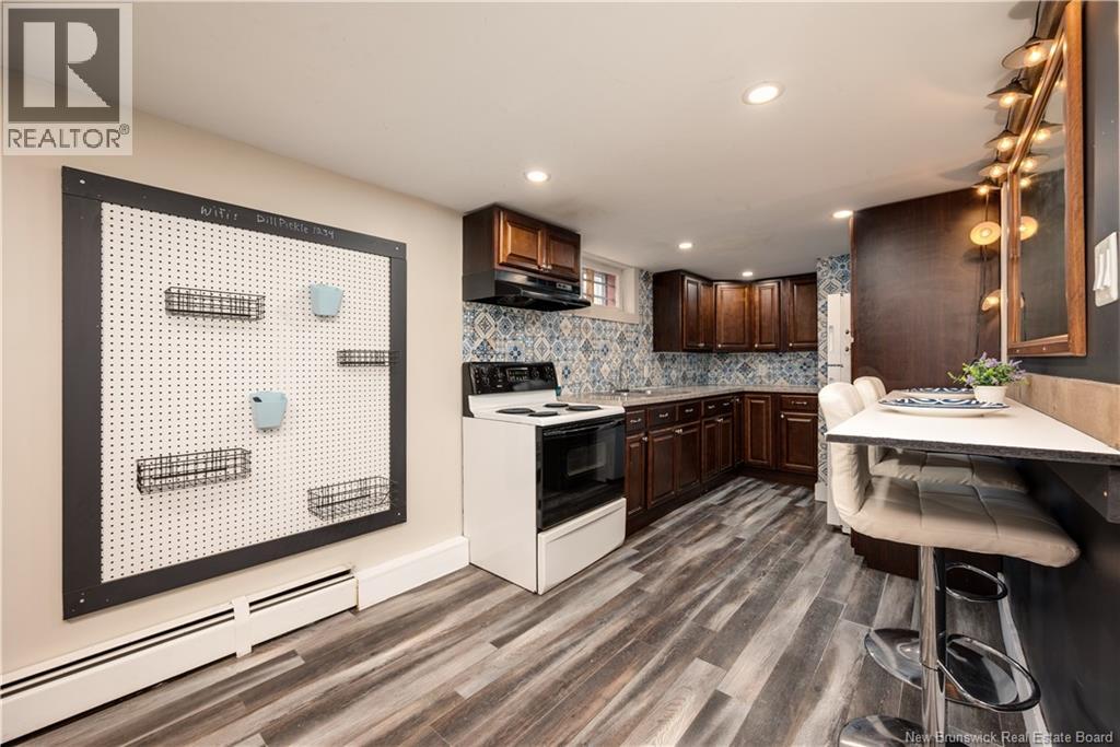 89 Mount Royal Boulevard - 25