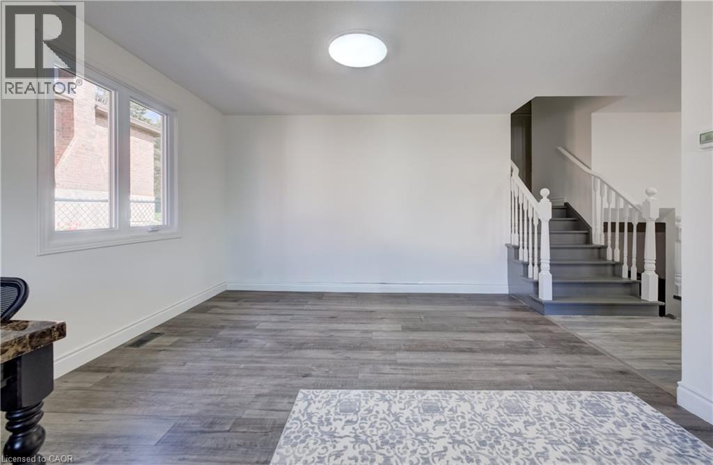 115 WESTVALE Drive - 7