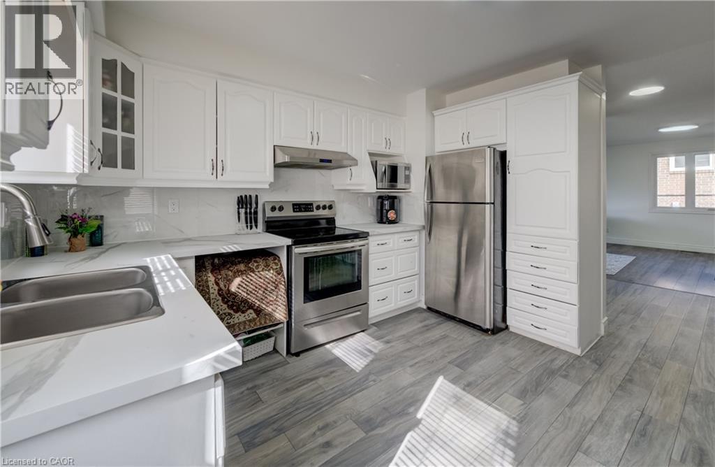 115 WESTVALE Drive - 13
