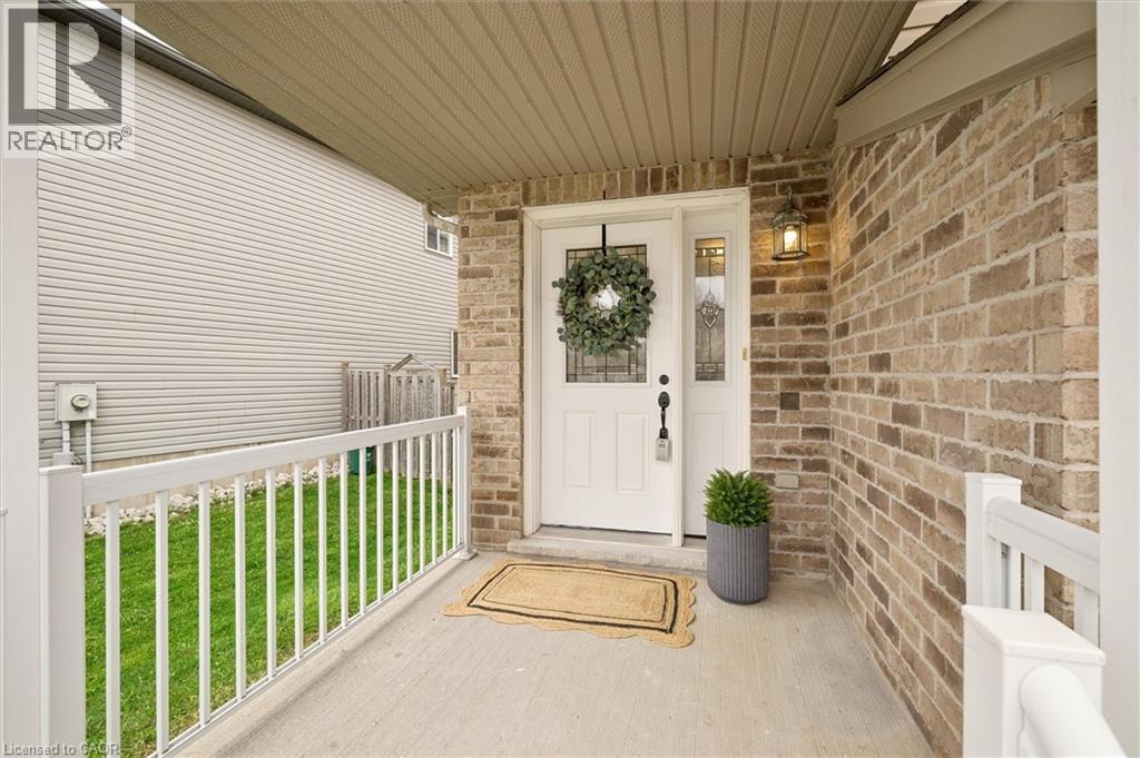 6 SASSAFRAS Street, Kitchener, Ontario, N2N3S4 — Photo 4