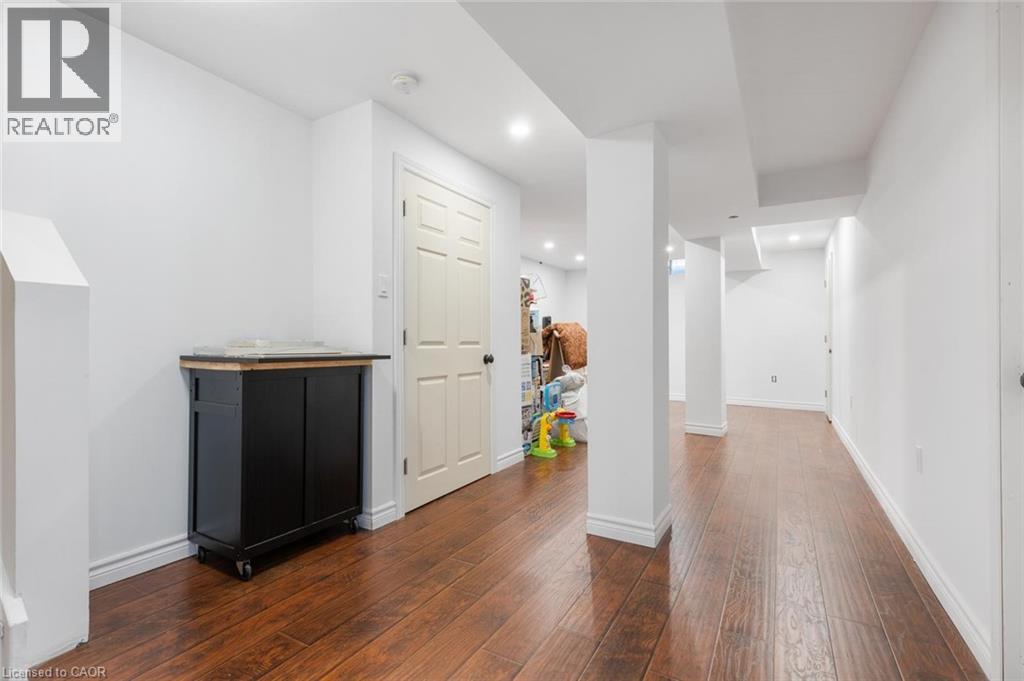 30 HARNESWORTH Crescent, Hamilton, Ontario, L8B0J3 — Photo 24