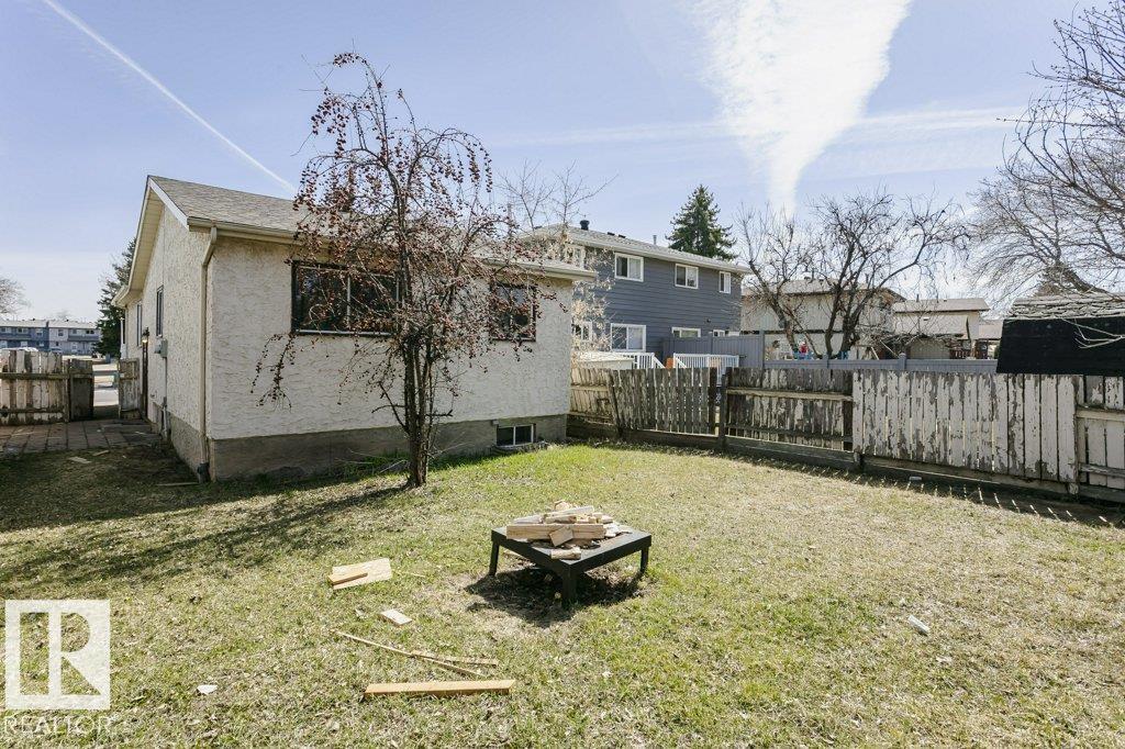 14304 32 ST NW, Edmonton