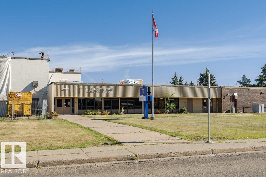 14304 32 ST NW, Edmonton