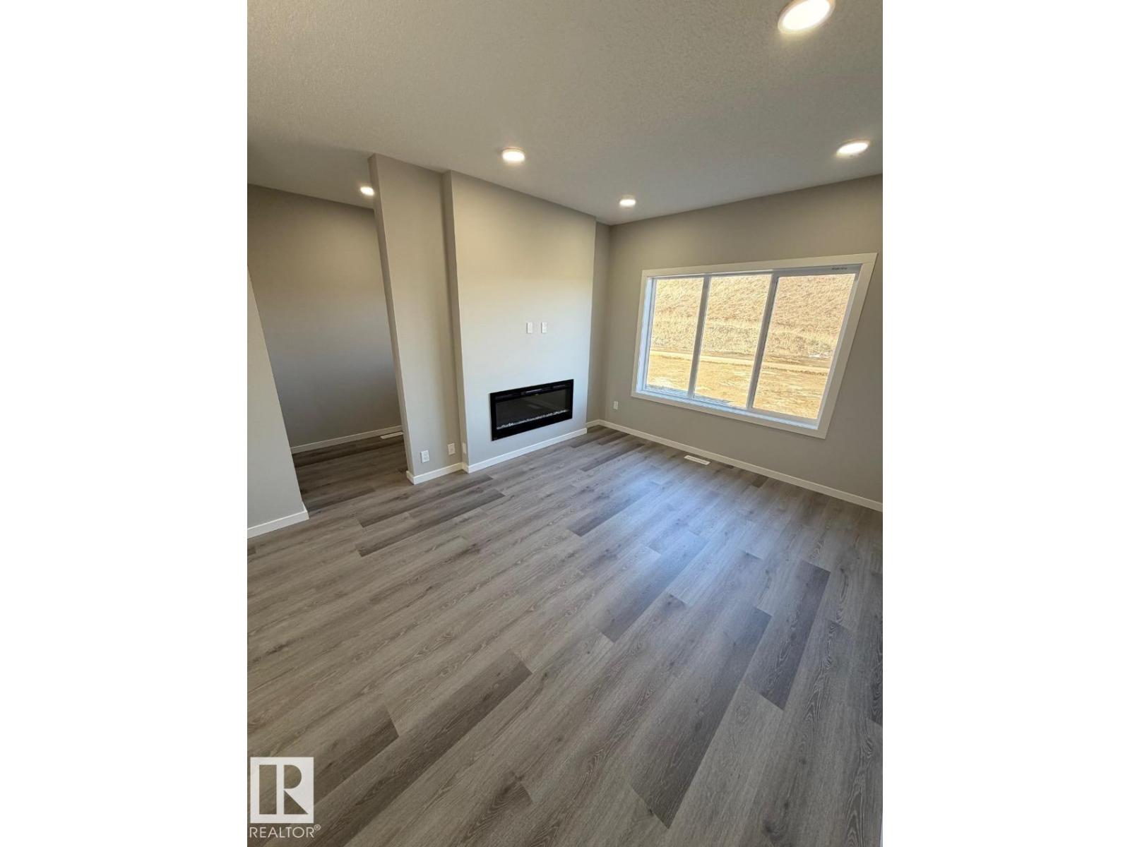 309 EDGEMONT DR NW, Edmonton