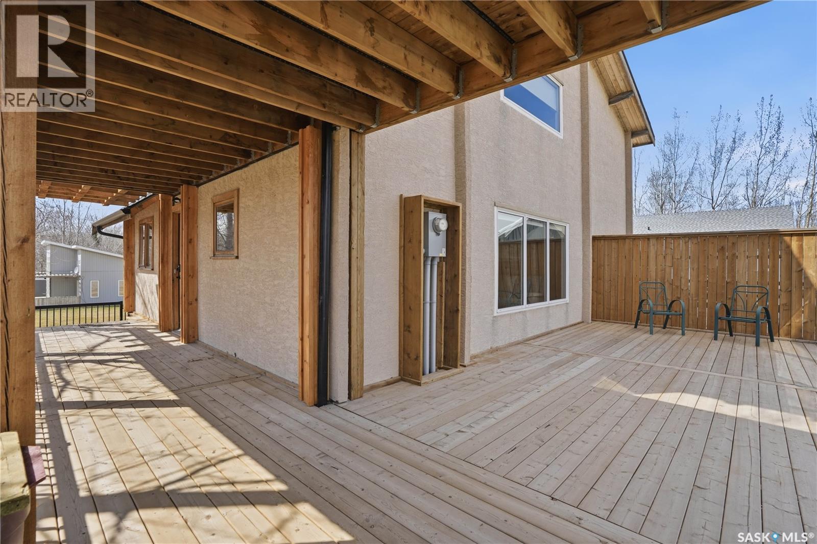 12 Finch CRESCENT - 44