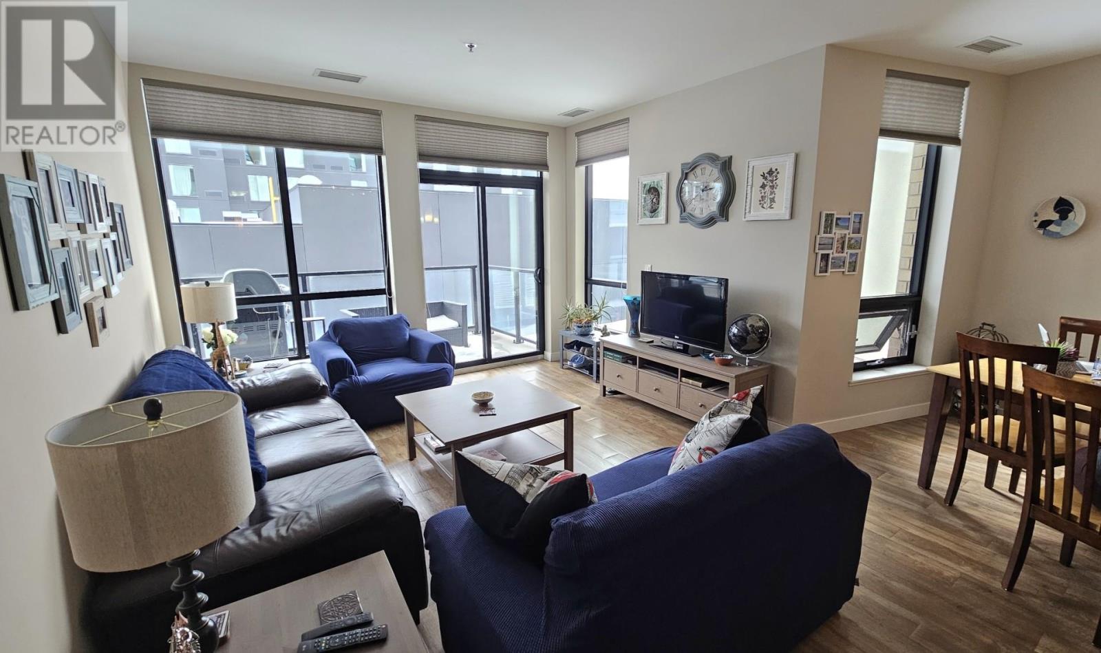 2204 2260 Sleeping Giant PKWY, Thunder Bay, Ontario, P7A0E7 — Photo 2