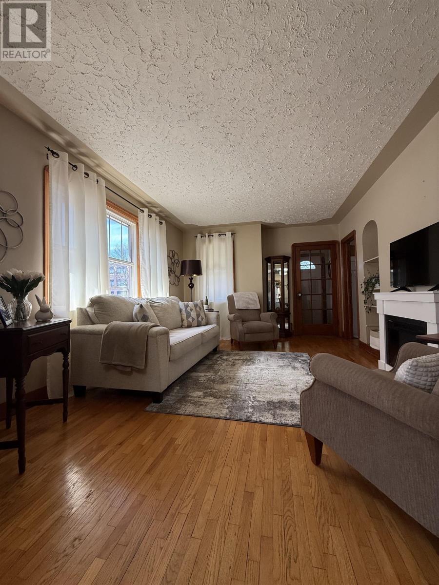 602 Selkirk ST, Thunder Bay, Ontario, P7E1T8 — Photo 5
