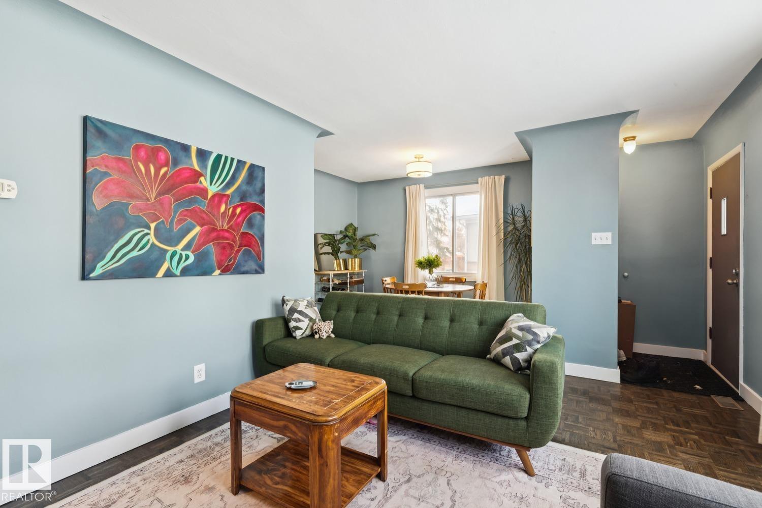 7601 91 AV NW, Edmonton
