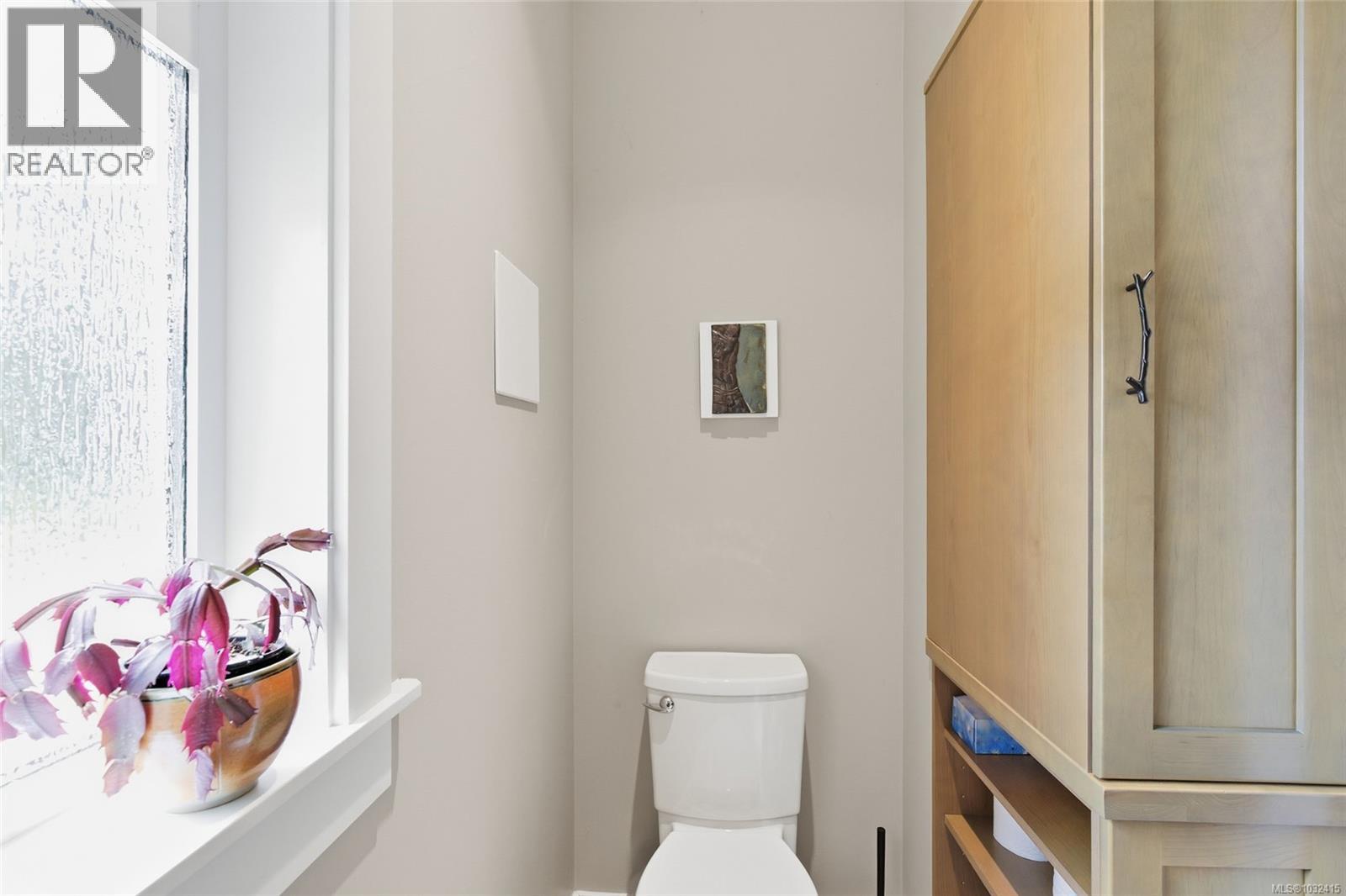 1691 Acacia Rd - 26