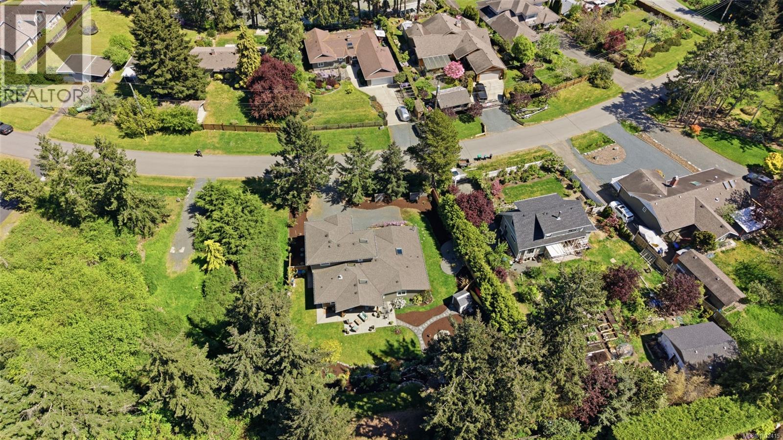 1691 Acacia Rd - 51
