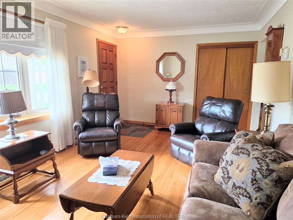 75 ST MICHAEL AVE AVENUE, Chatham, Ontario, N7M3E7 — Photo 4