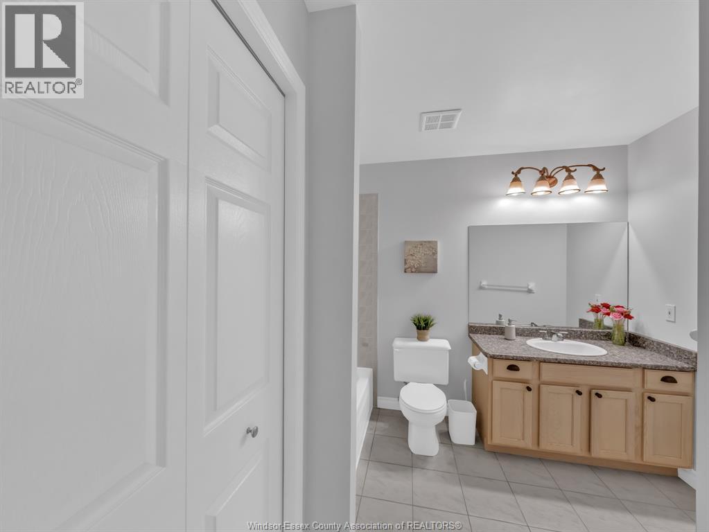 1046 Rendezvous, Windsor, Ontario, N8P1K6 — Photo 13