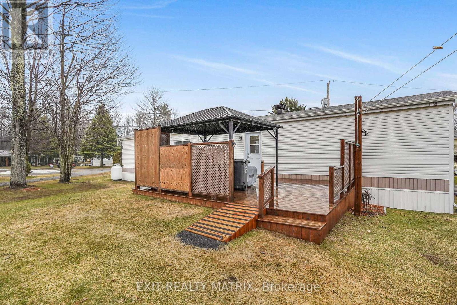 29-5279 COUNTY RD 17 ROAD - 26