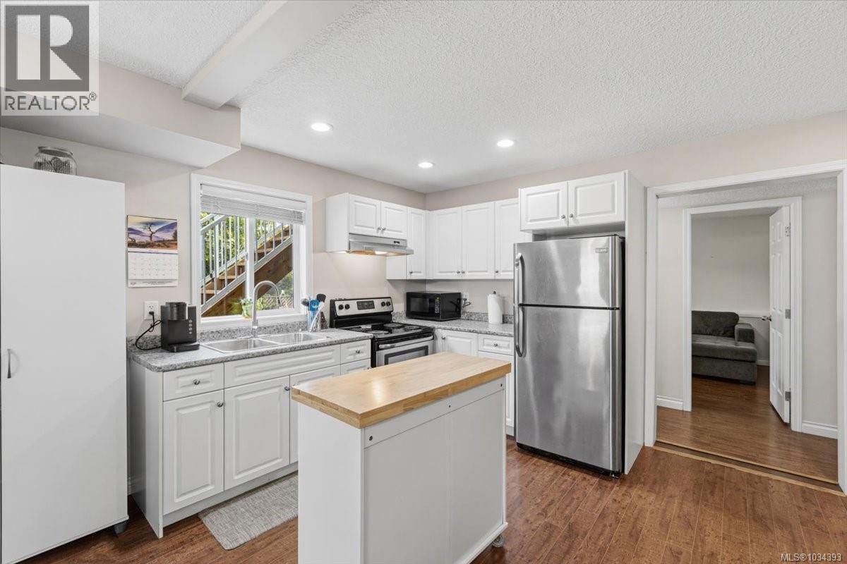 470 Alpen Way - 30