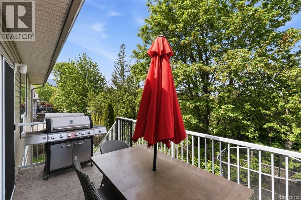 470 Alpen Way - 35