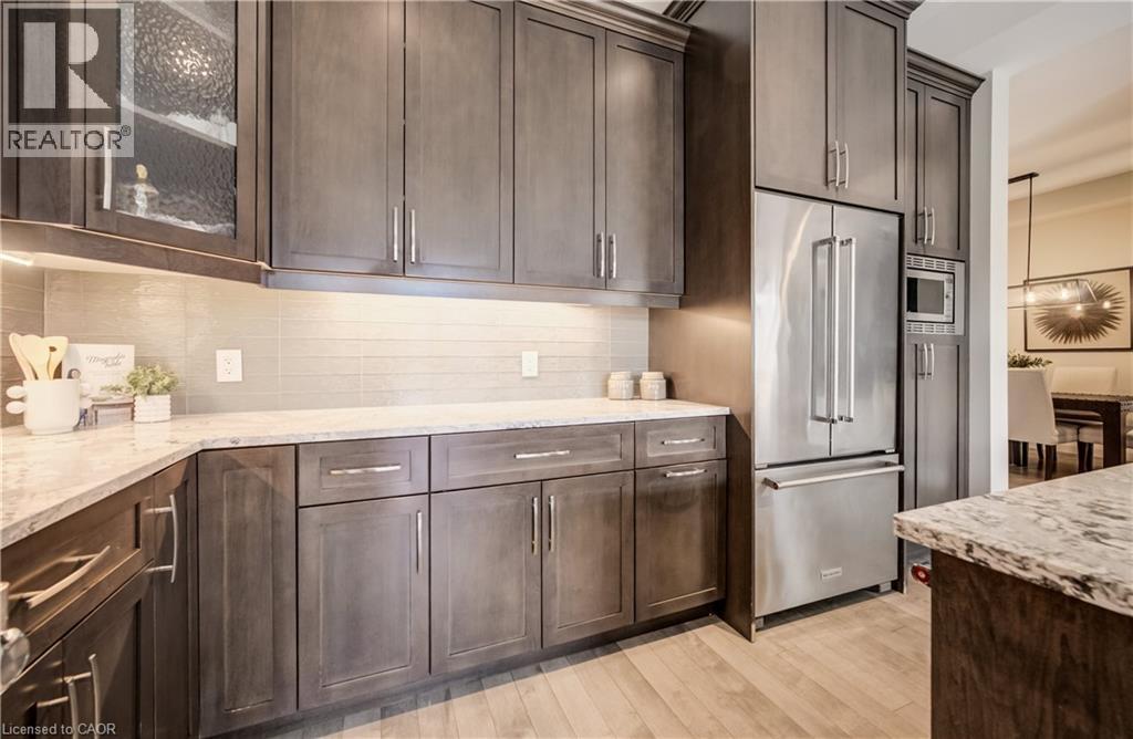 521 GRISTMILL Street, Waterloo, Ontario, N2K0C9 — Photo 9