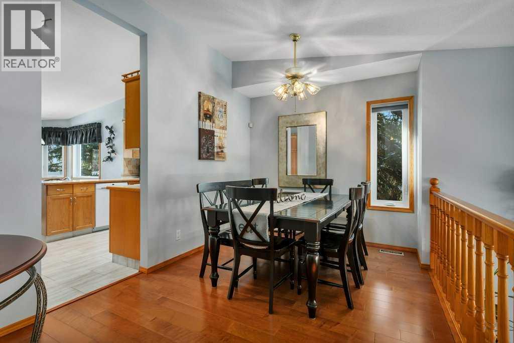 8 Petticoat Lane, Lacombe