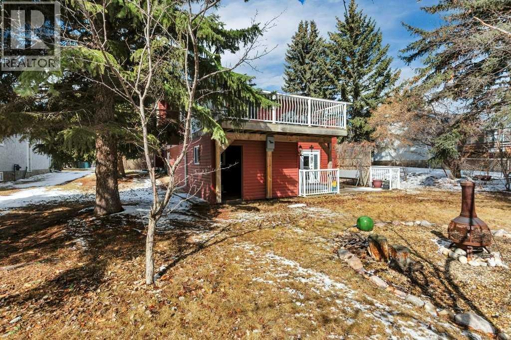 8 Petticoat Lane, Lacombe