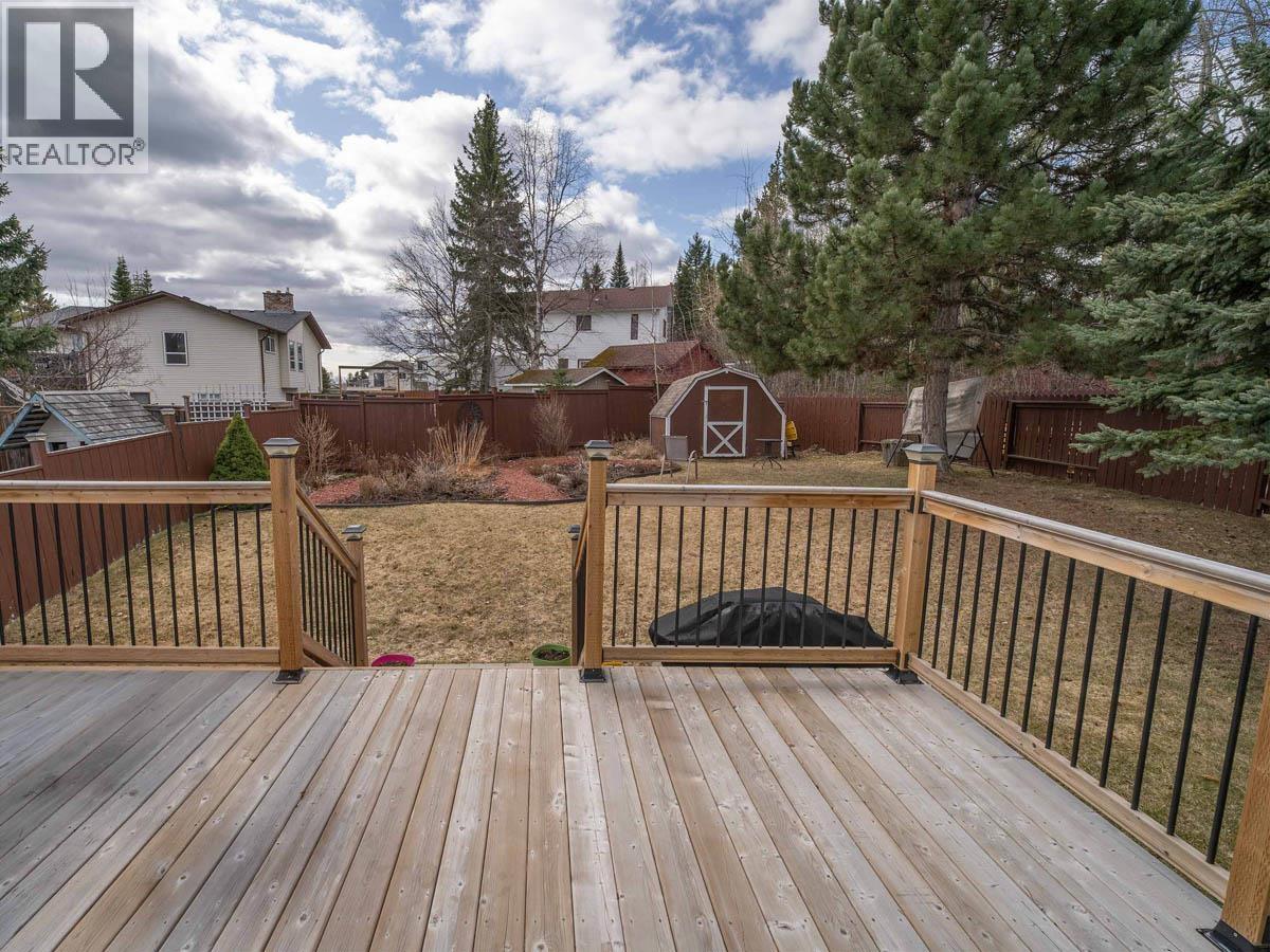 8129 ST LAWRENCE AVENUE - 25
