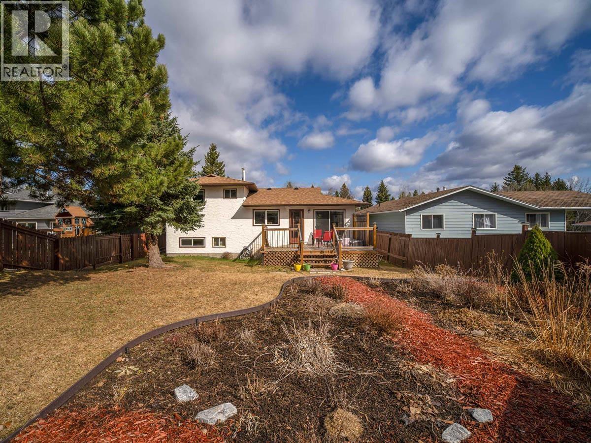 8129 ST LAWRENCE AVENUE - 31
