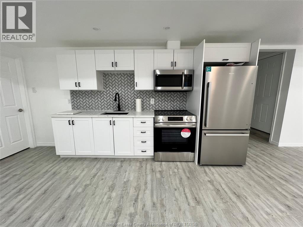 1498 CLEARWATER AVENUE Unit# LOWER, Windsor, Ontario, N8P0E9 — Photo 6