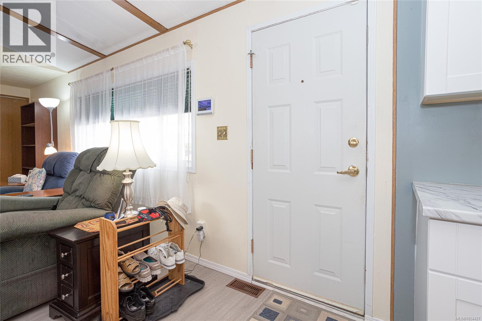 #17 129 Meridian Way - 8