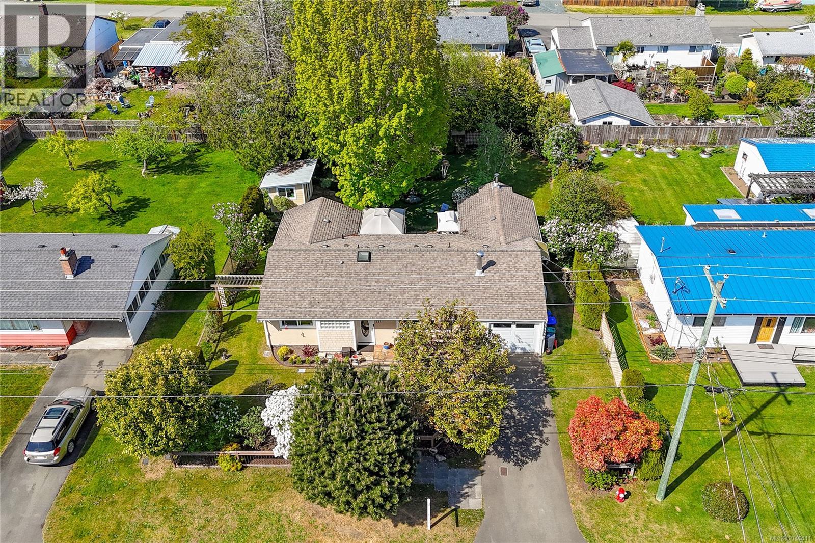 171 Stanford Ave W - 48