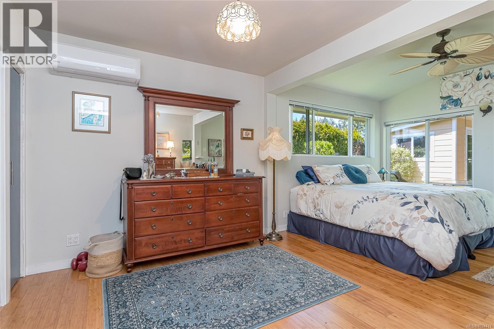 171 Stanford Ave W - 8