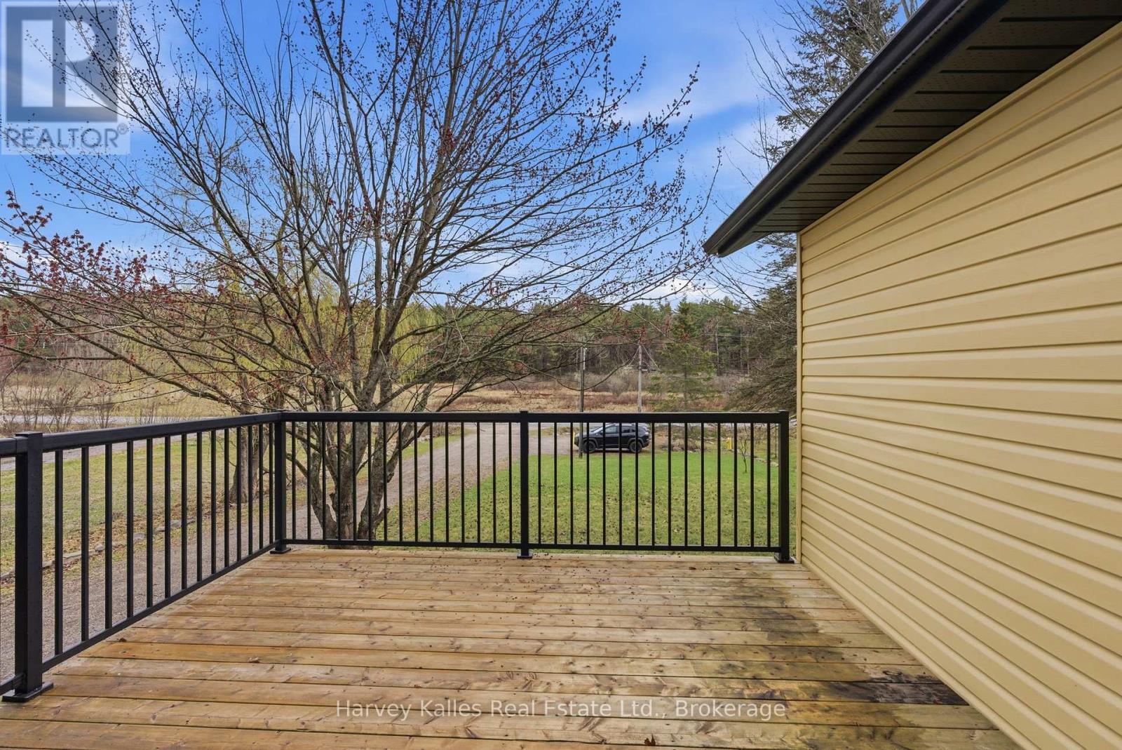 25 FERNDALE ROAD - 19