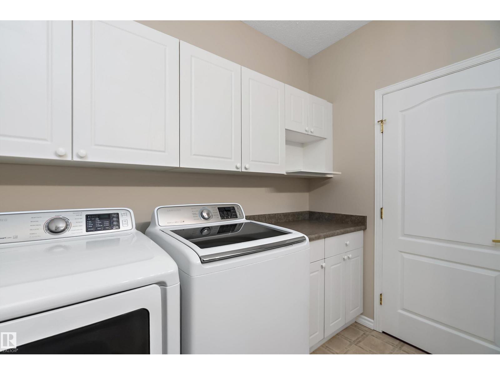 #4 1780 GLASTONBURY BV NW, Edmonton