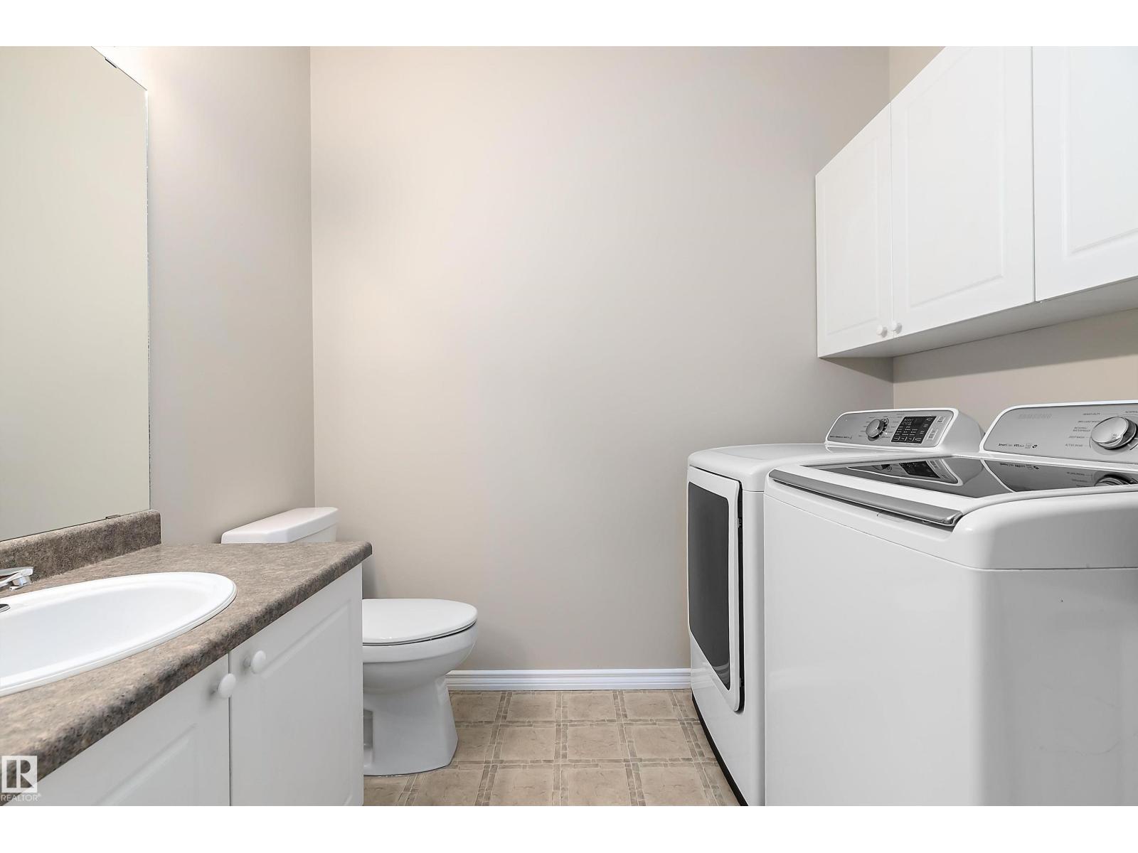 #4 1780 GLASTONBURY BV NW, Edmonton