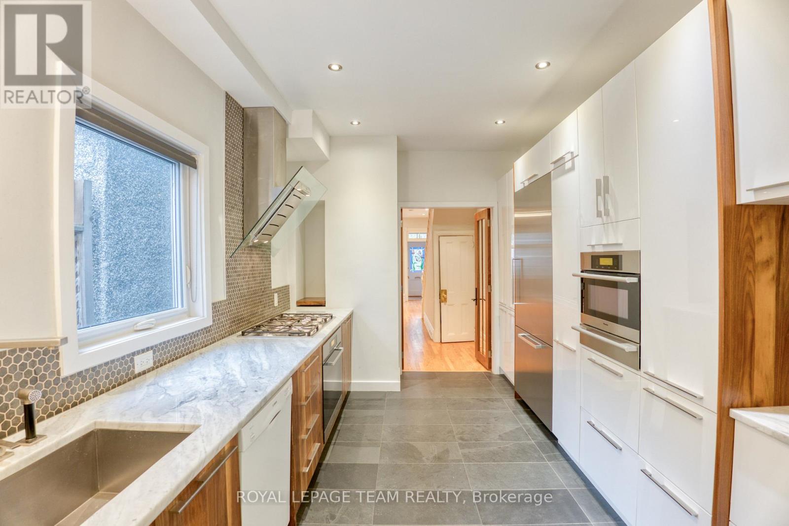 87 GUIGUES AVENUE - 12