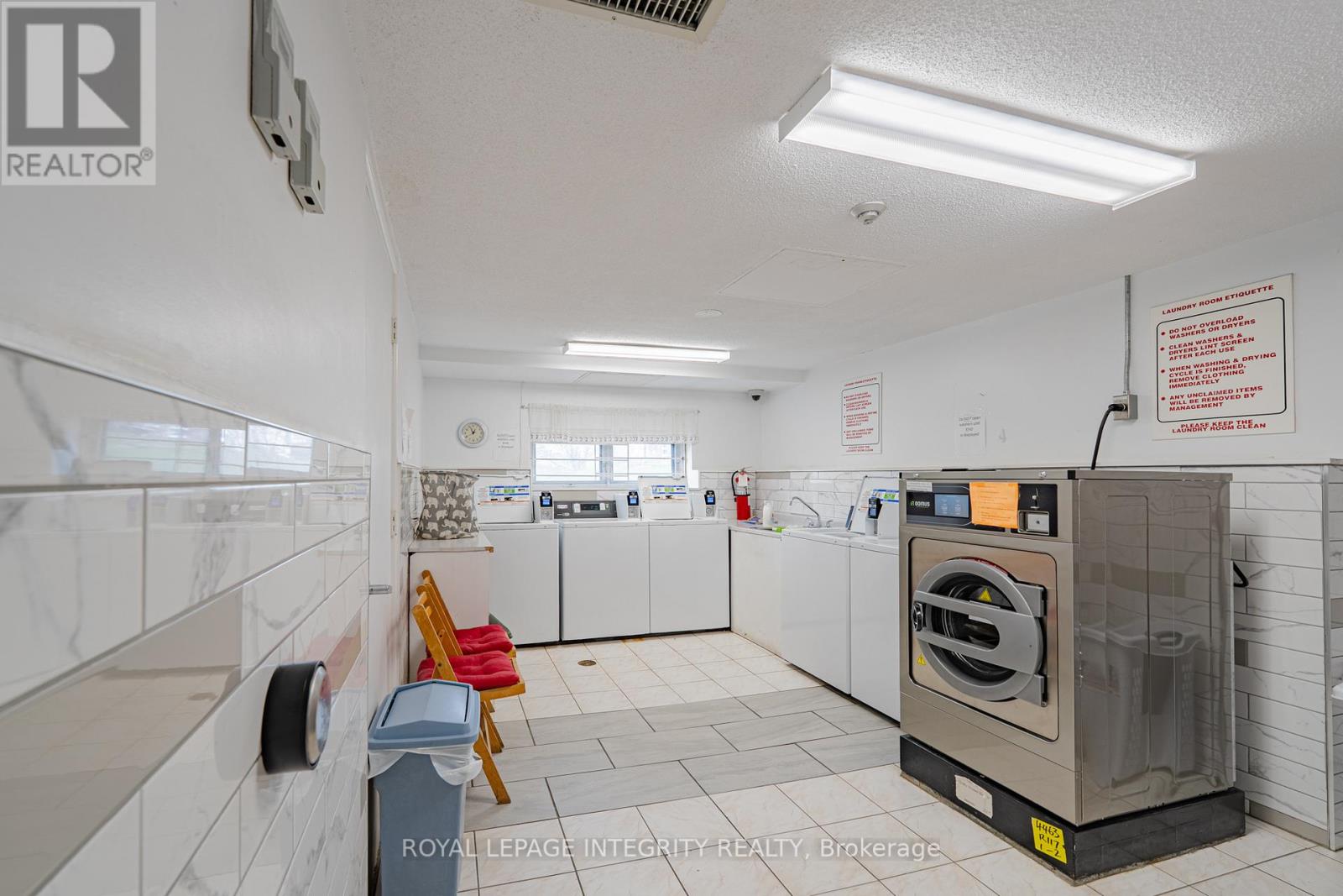 #806 1356 MEADOWLANDS DRIVE E - 39